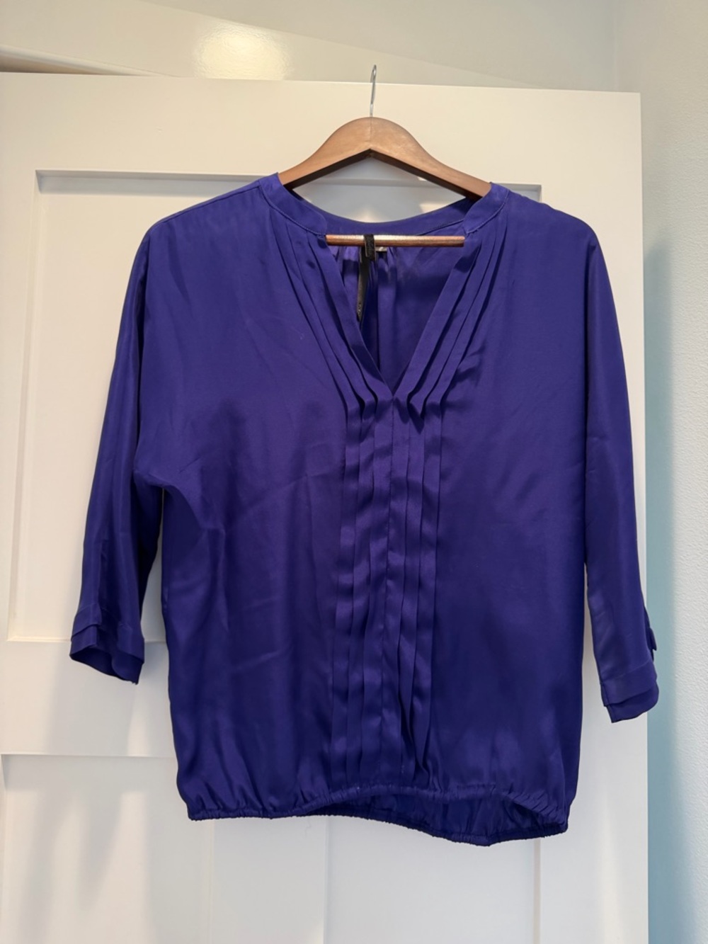 Royal blue Pintuck V-Neck Blouse